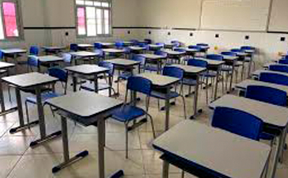 Escolas e Hospitais